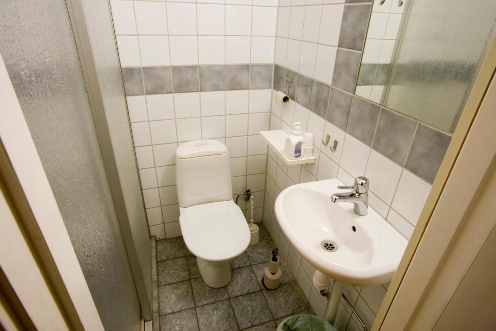 Hotell Oestergyllen Linköping Zimmer foto